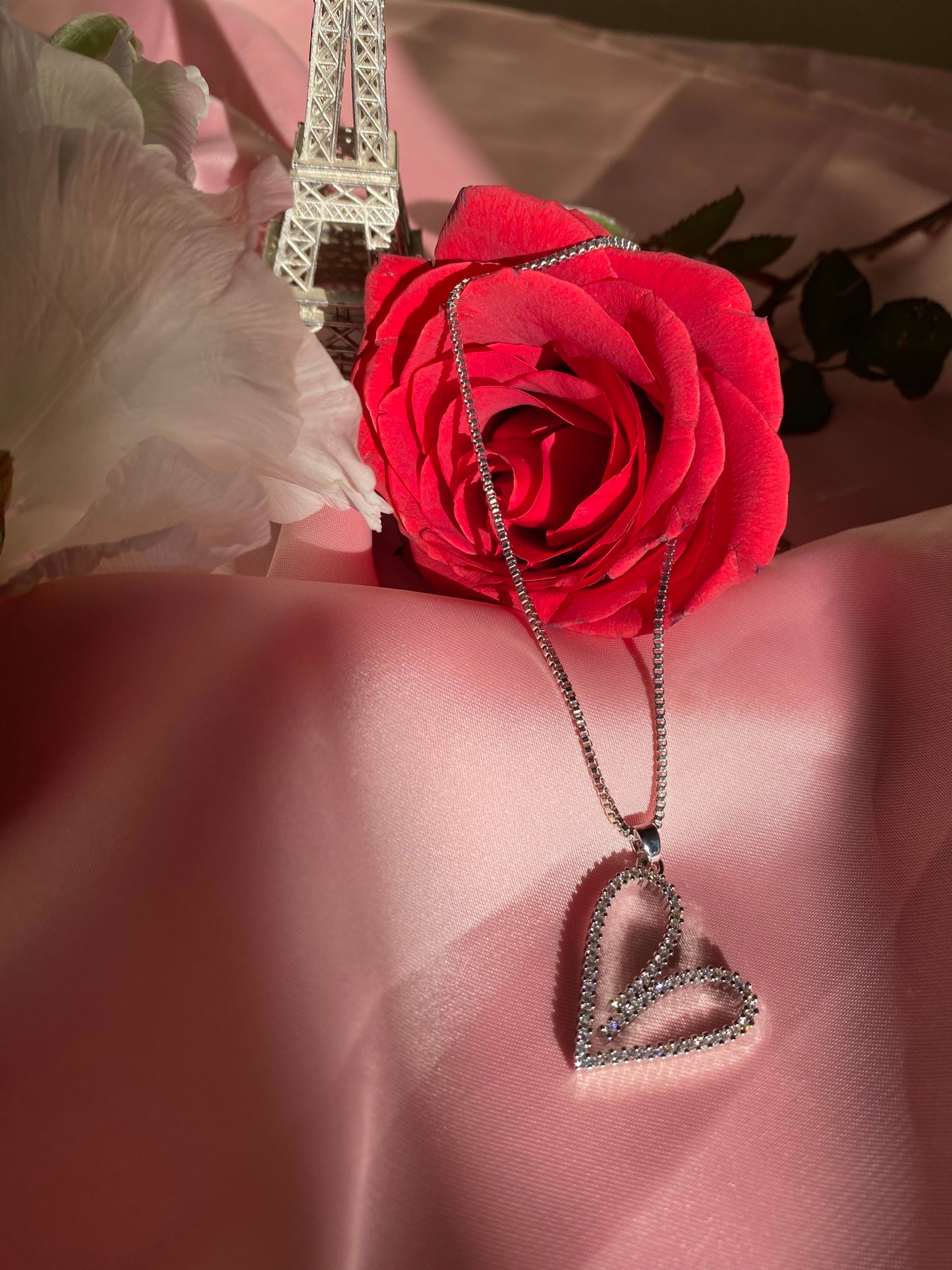 SILVER LOVE PENDANT