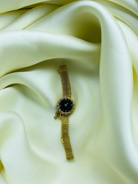 MAJESTIC CHARM TIMEPIECE