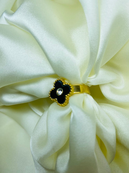 MIDNIGHT BLOOM RING